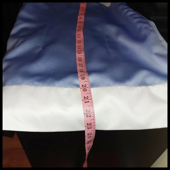 Blue and White Satin Top - Picture 5 of 7